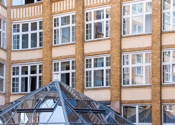 Wyndham Garden Mitte Otel