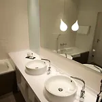 Hotel Wyndham Garden Mitte 4*