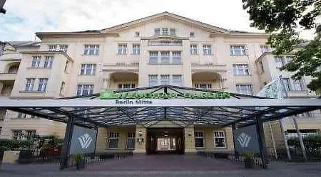Wyndham Garden Mitte Hotel 4*