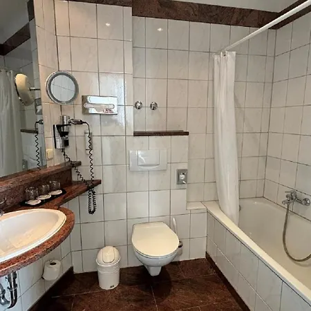 Wyndham Garden Mitte Hotel 4*