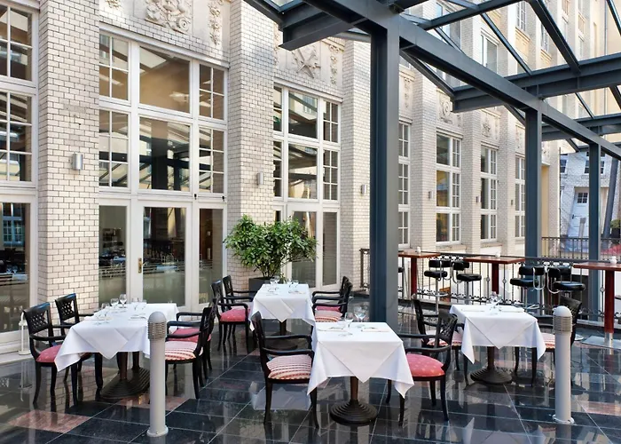 Wyndham Garden Mitte 4*