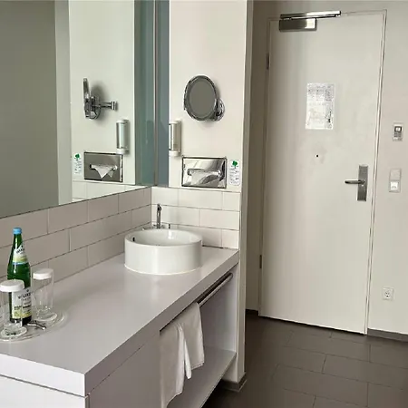 ウィンダム ガーデン ミッテ 4*